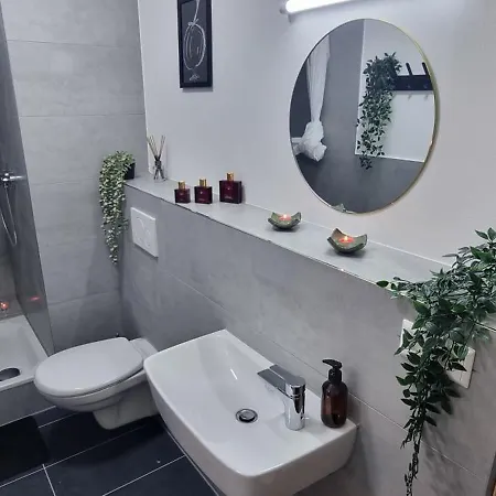Apartman In The Heart Of
