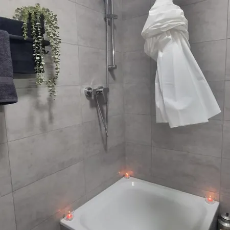 In The Heart Of Apartman