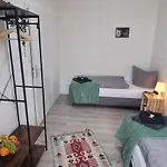 In The Heart Of Apartman *